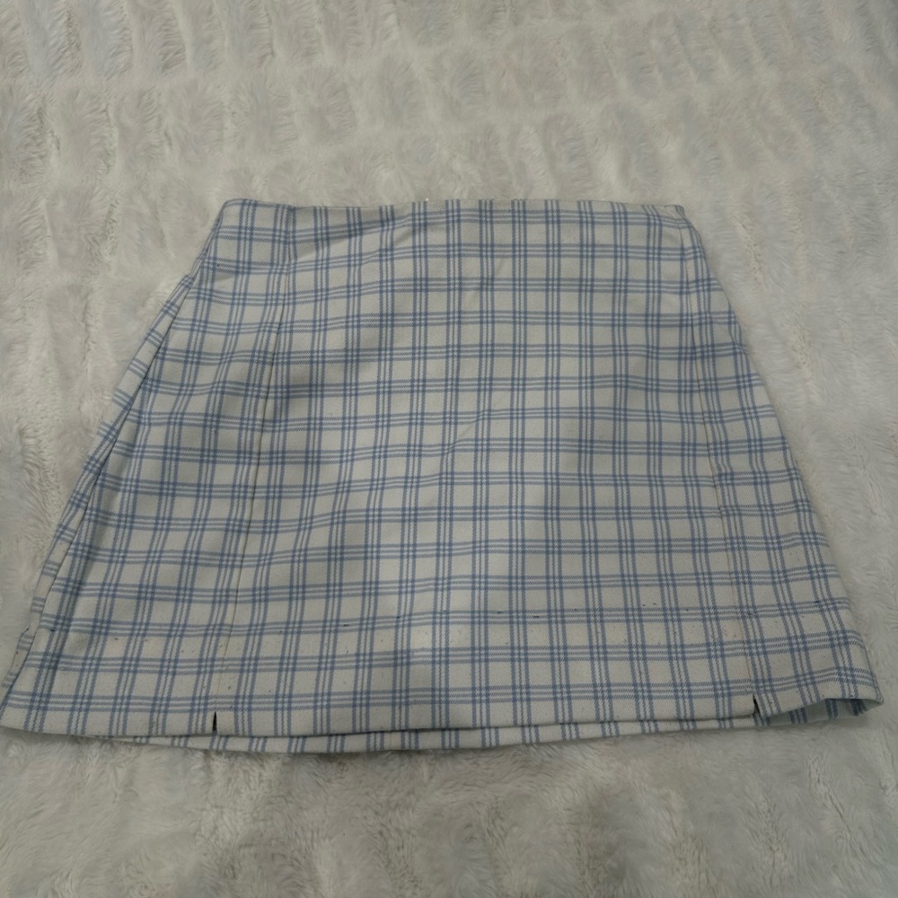 Mini Brandy Melville skirt 🌷